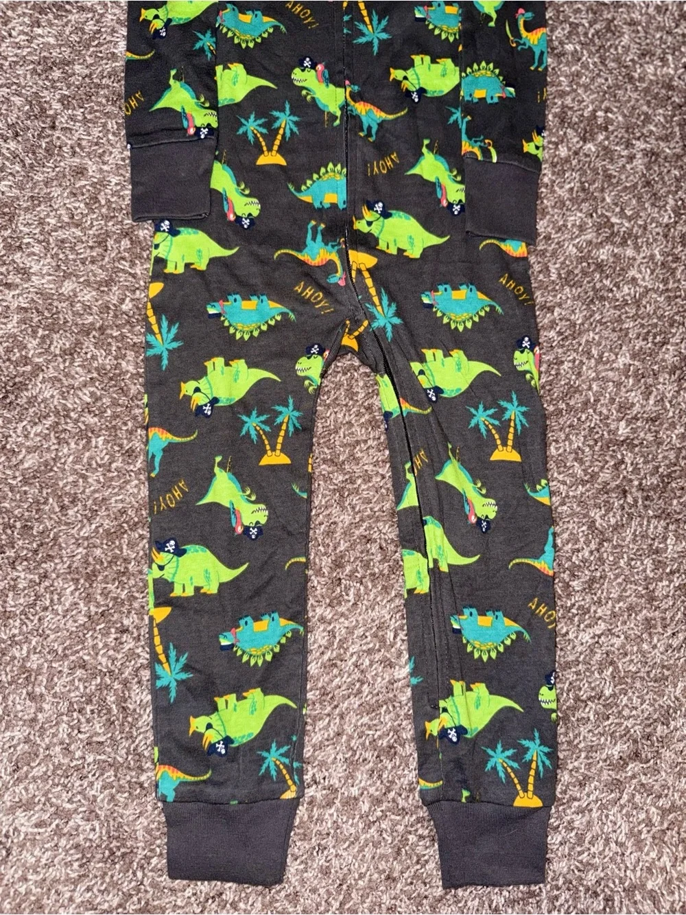 Old Navy unisex way